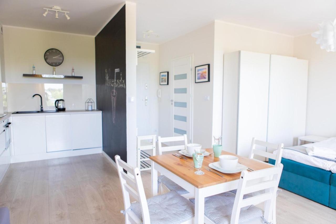 ウストロニエ・モルスキエApartament Sunsetアパートメント エクステリア 写真