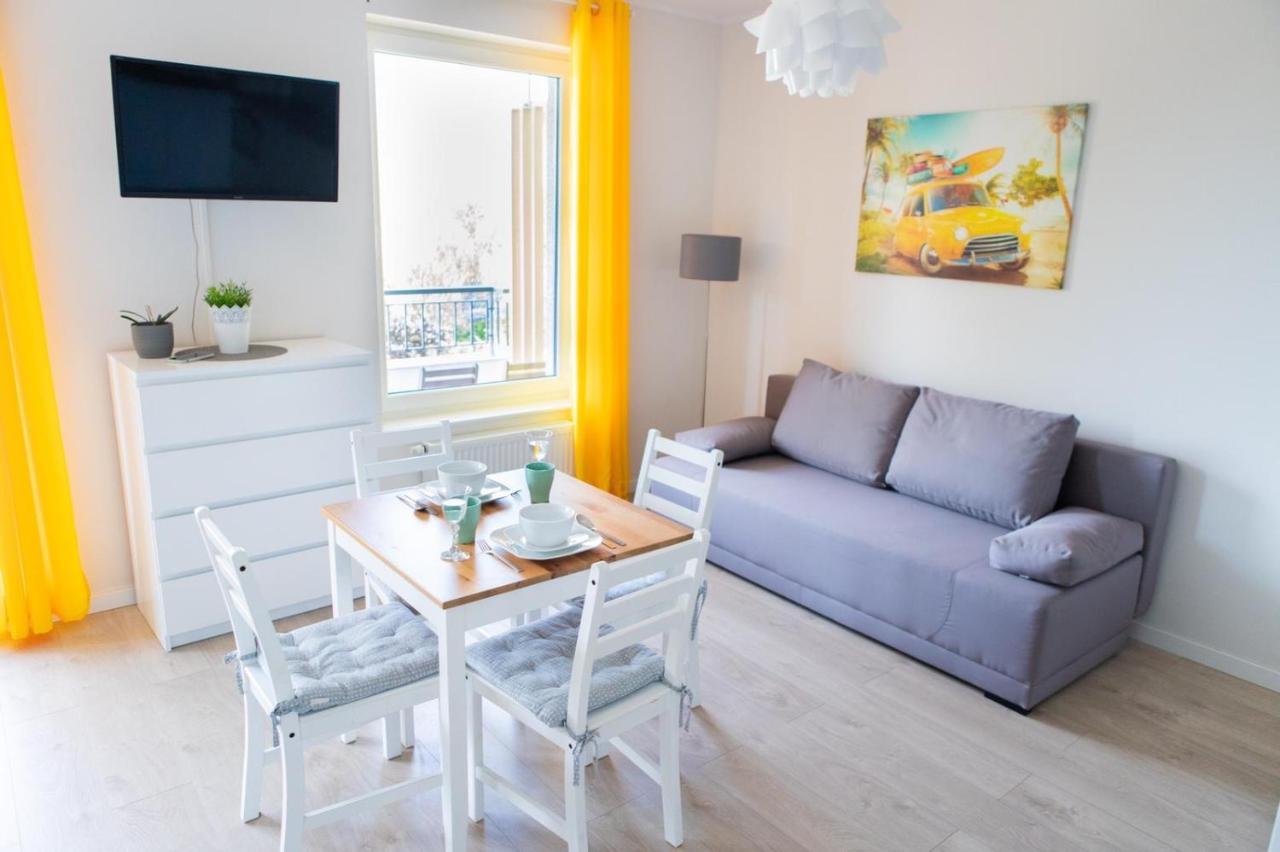 ウストロニエ・モルスキエApartament Sunsetアパートメント エクステリア 写真
