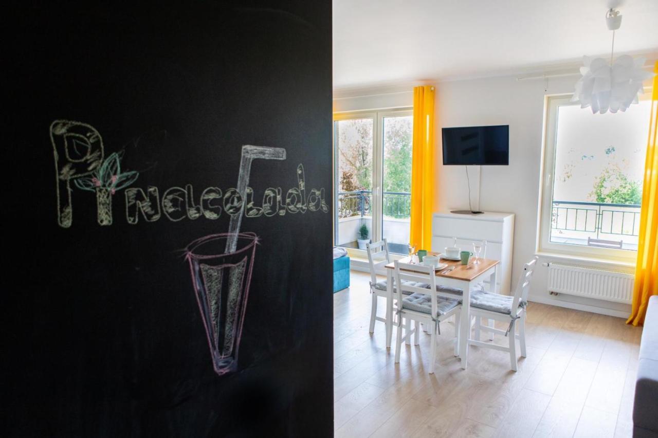 ウストロニエ・モルスキエApartament Sunsetアパートメント エクステリア 写真